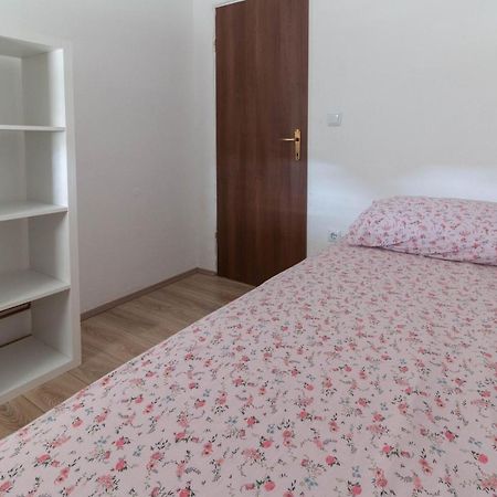 Modern Apartment Sara-Near The Beach Privlaka  Eksteriør bilde